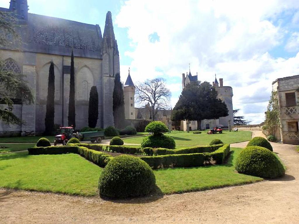 149 CHATEAU DE MONTREUIL BELLAY MAINE ET LOIRE 2016_000028.jpg